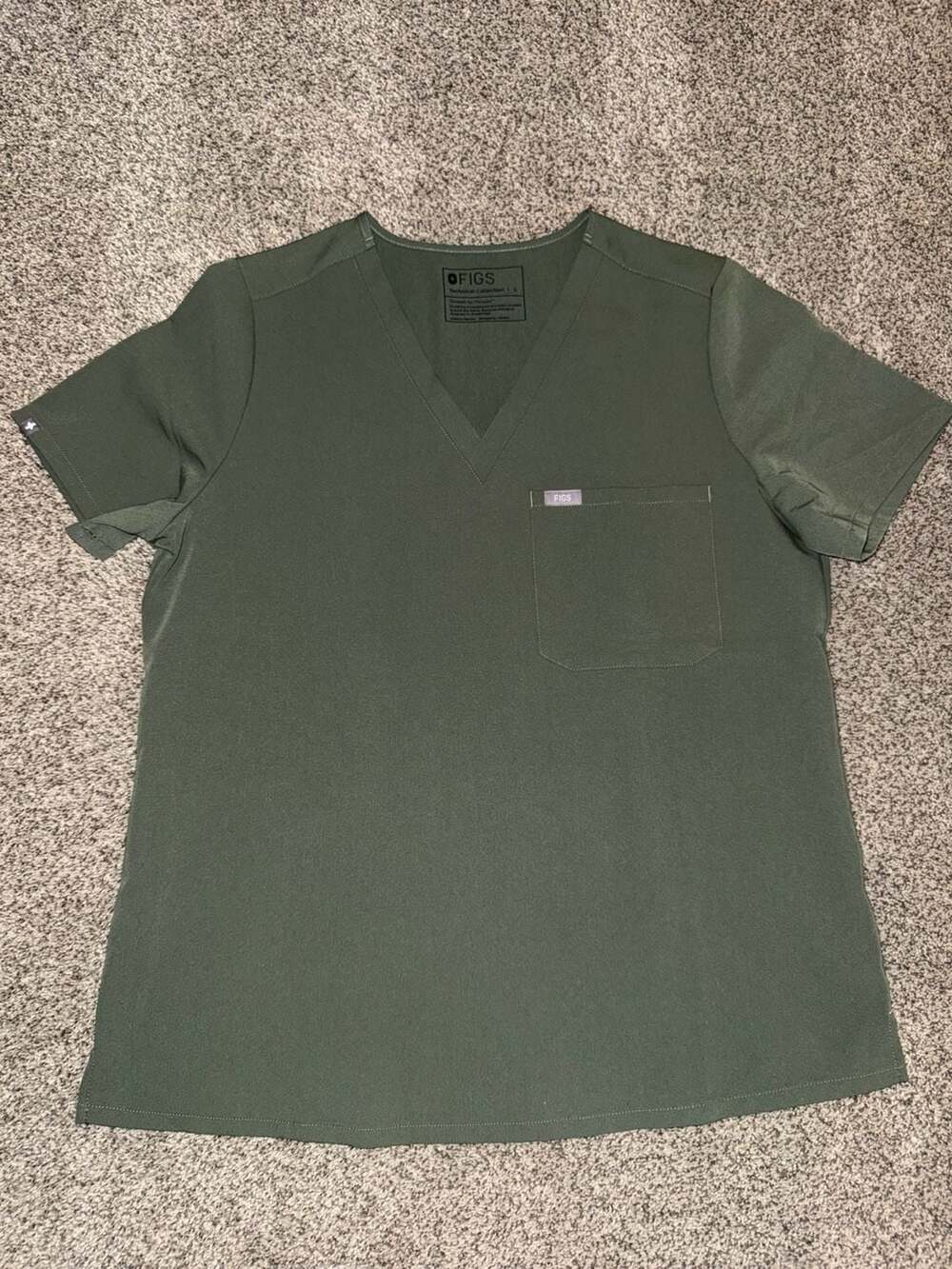 FIGS Technical Collection Scrub Top Size L Green V-Neck